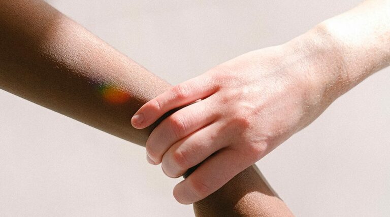 Wie Sie depressiven Angehörigen und sich selbst helfen